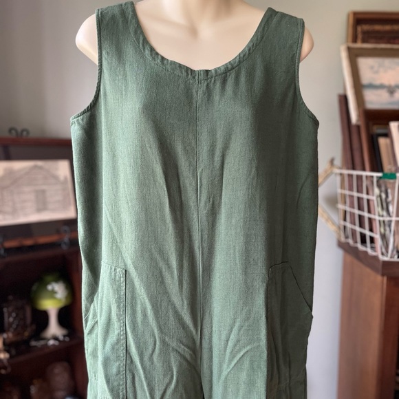 LA LIDA OLIVE GREEN XL JUMPER ZIPPER BACK POCKETS ONE PIECE JUMPER NWT - Picture 3 of 12